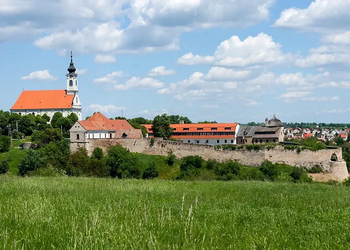 István Király Szálló 3*